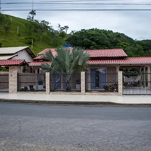Pe Do Morro Estalagem